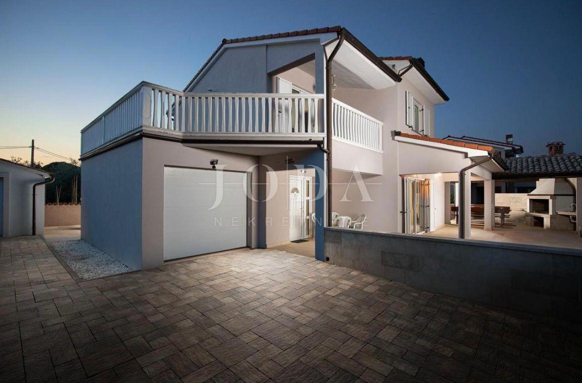 Hiša Loborika, Marčana, 210m2