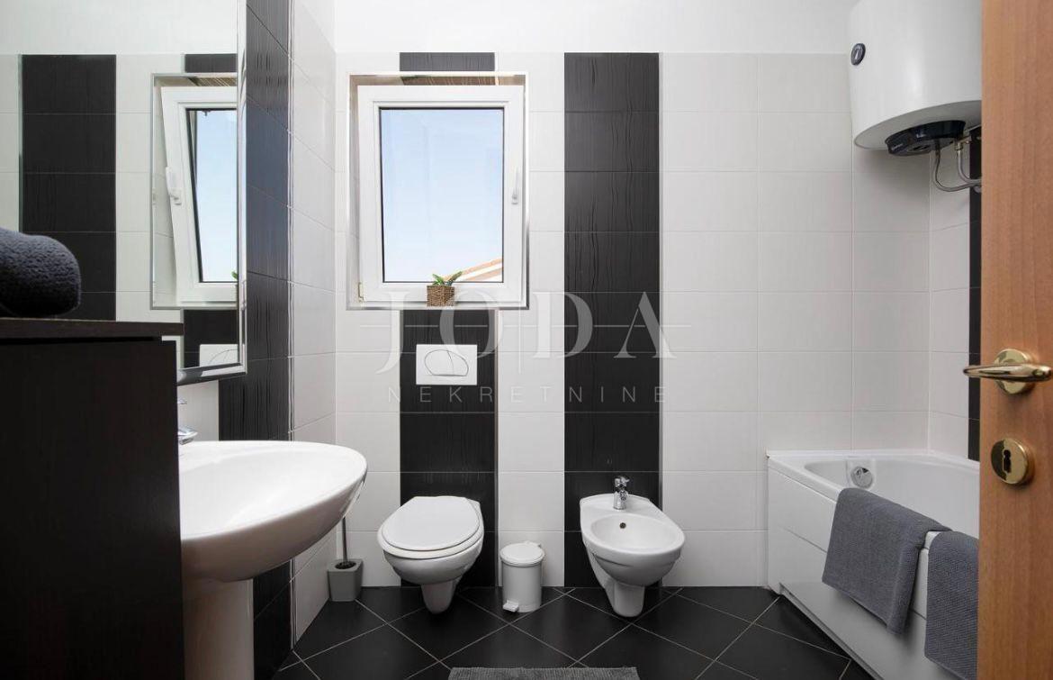 Hiša Loborika, Marčana, 210m2