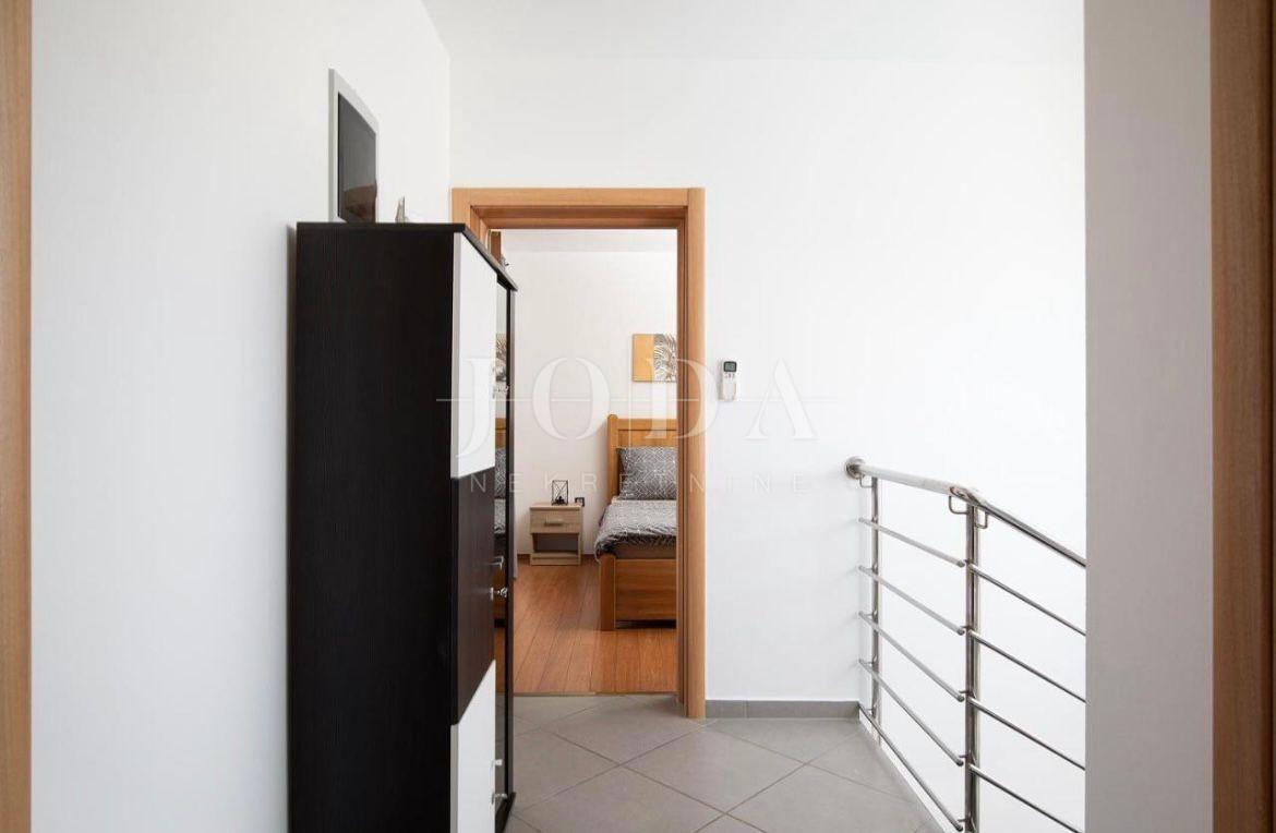 Hiša Loborika, Marčana, 210m2