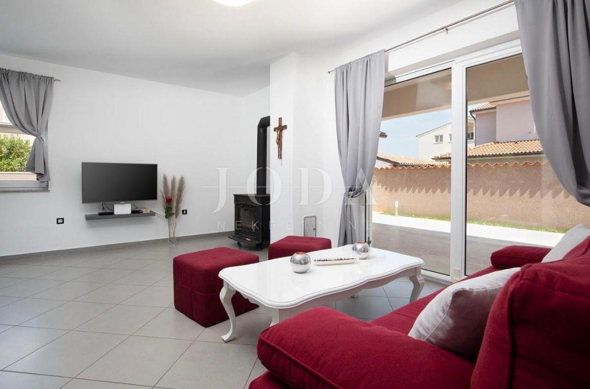 Hiša Loborika, Marčana, 210m2