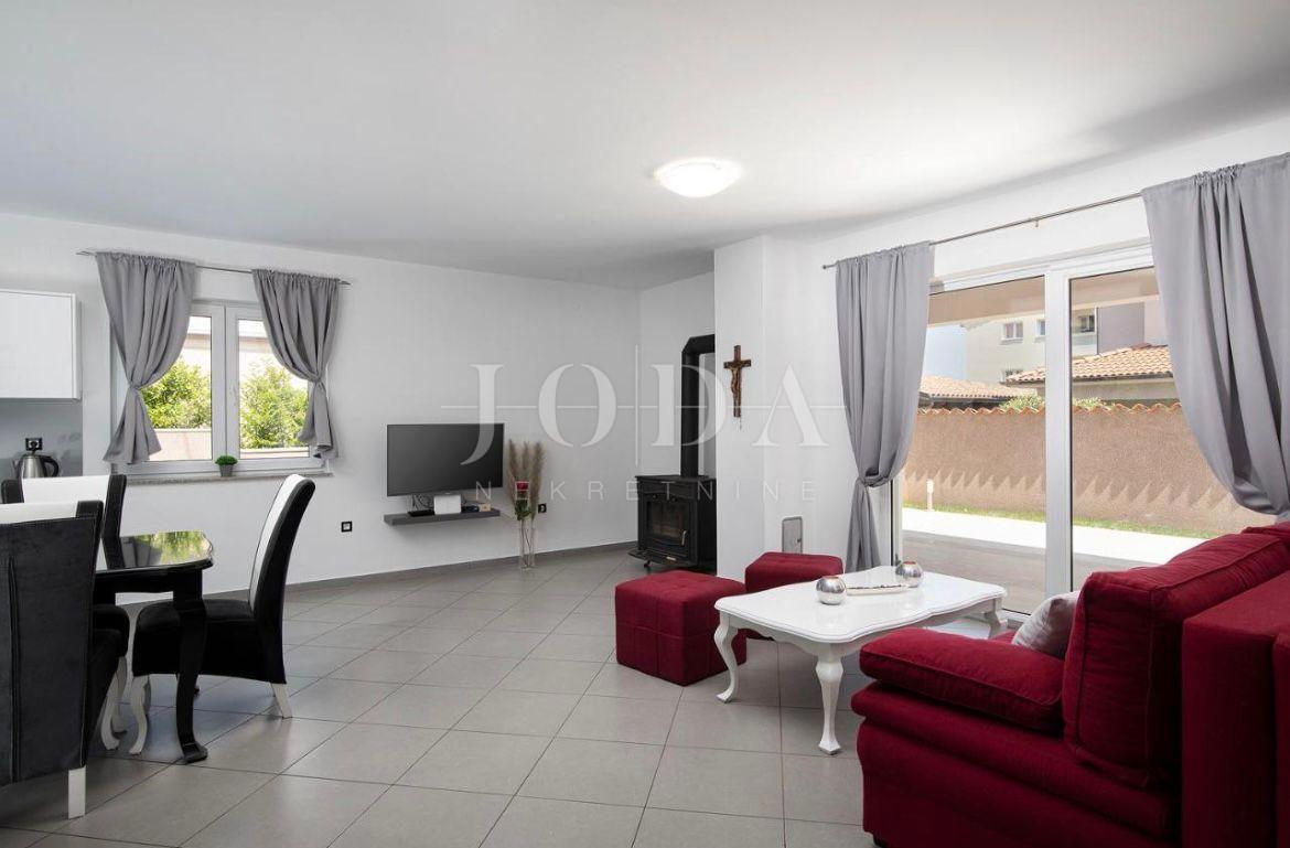 Hiša Loborika, Marčana, 210m2