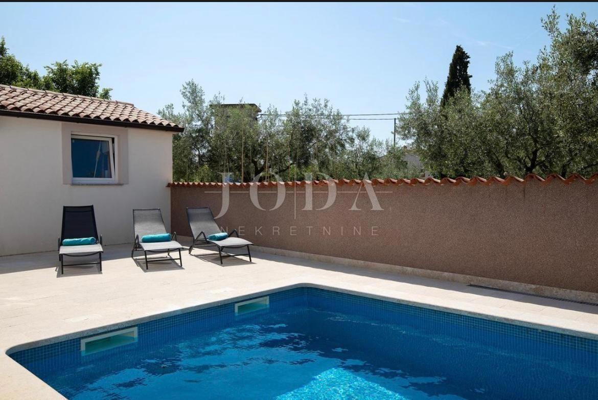 Hiša Loborika, Marčana, 210m2