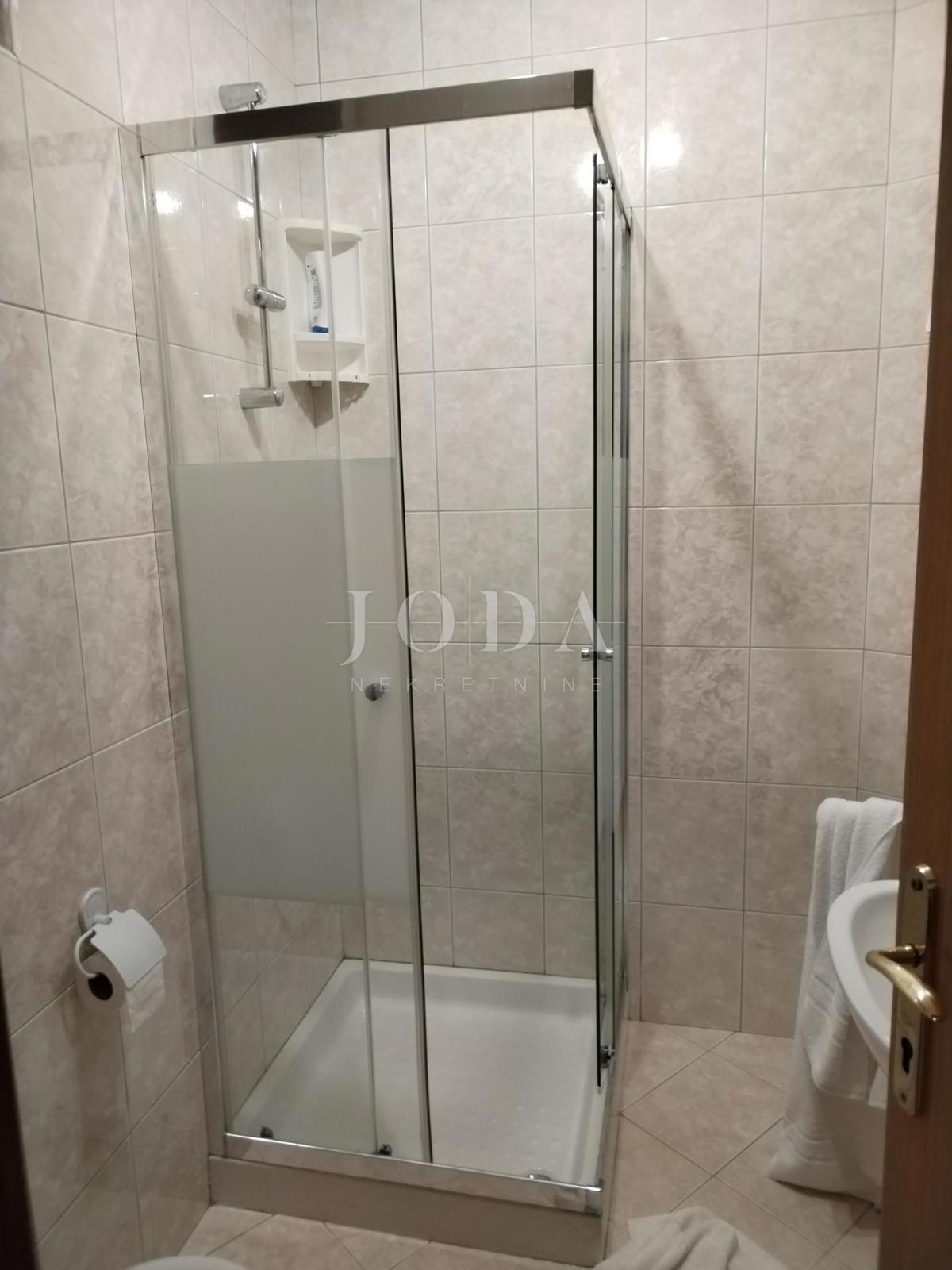 Stanovanje Labin, 120m2
