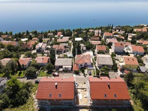 Nova stavba s panoramskim pogledom na morje