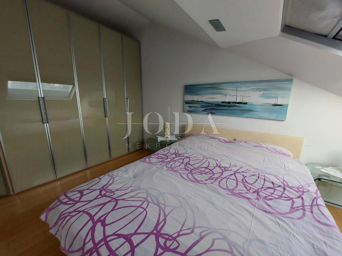 Stanovanje Centar, Rijeka, 56m2