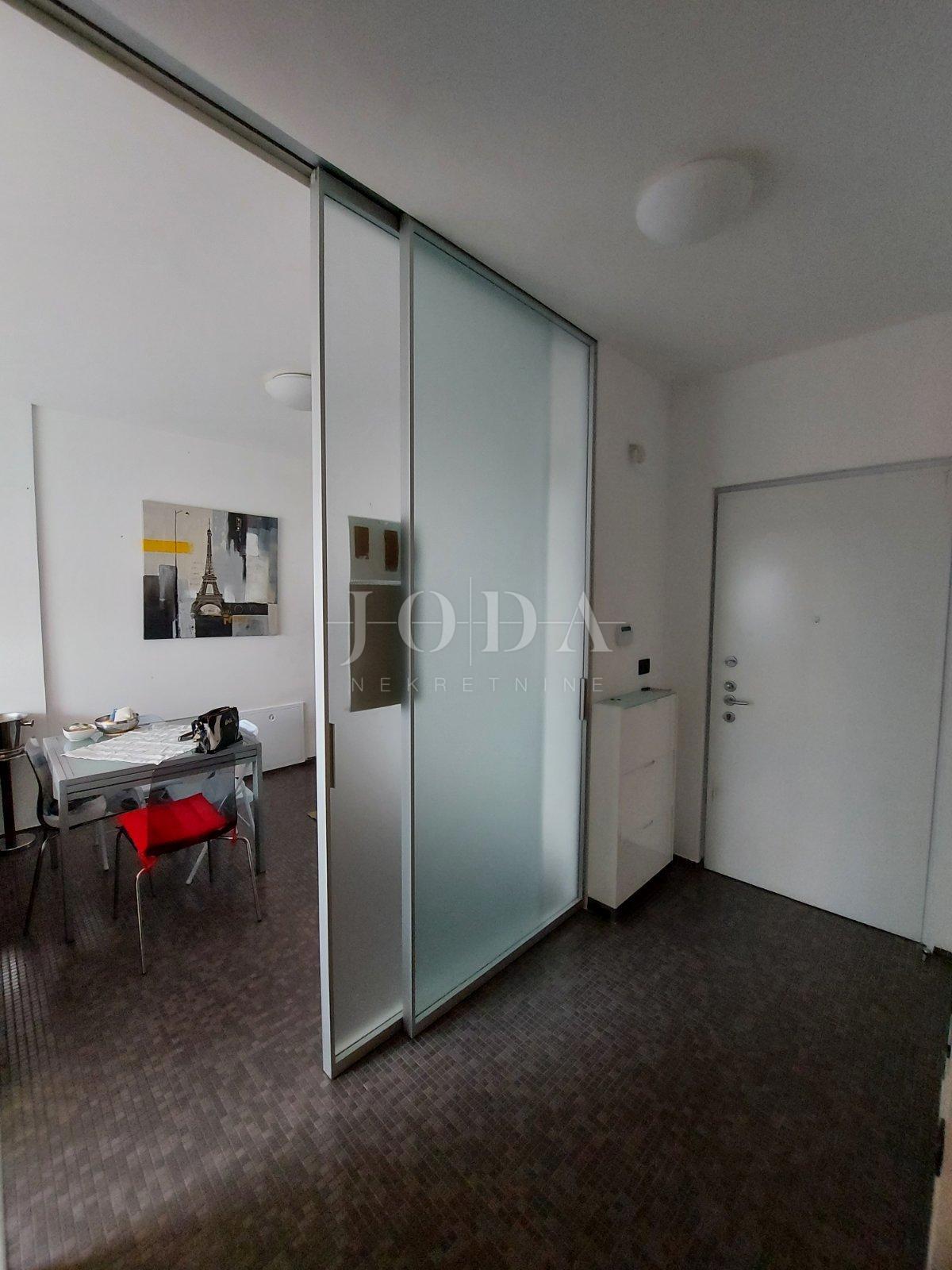Stanovanje Centar, Rijeka, 56m2