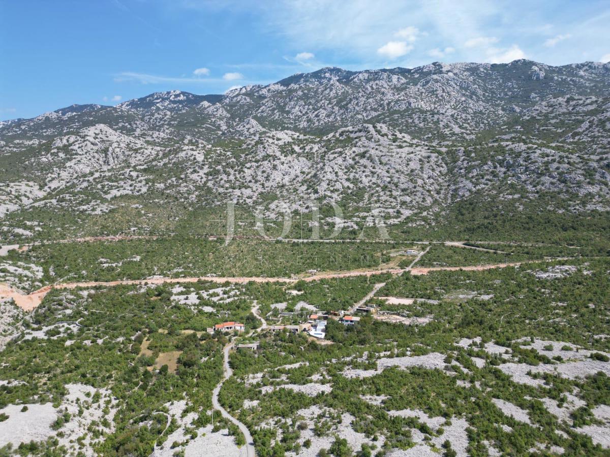 Zemljišče Stinica, Senj, 749m2
