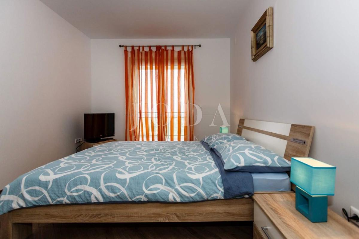 Apartma z odprtim pogledom na morje v Vrbniku