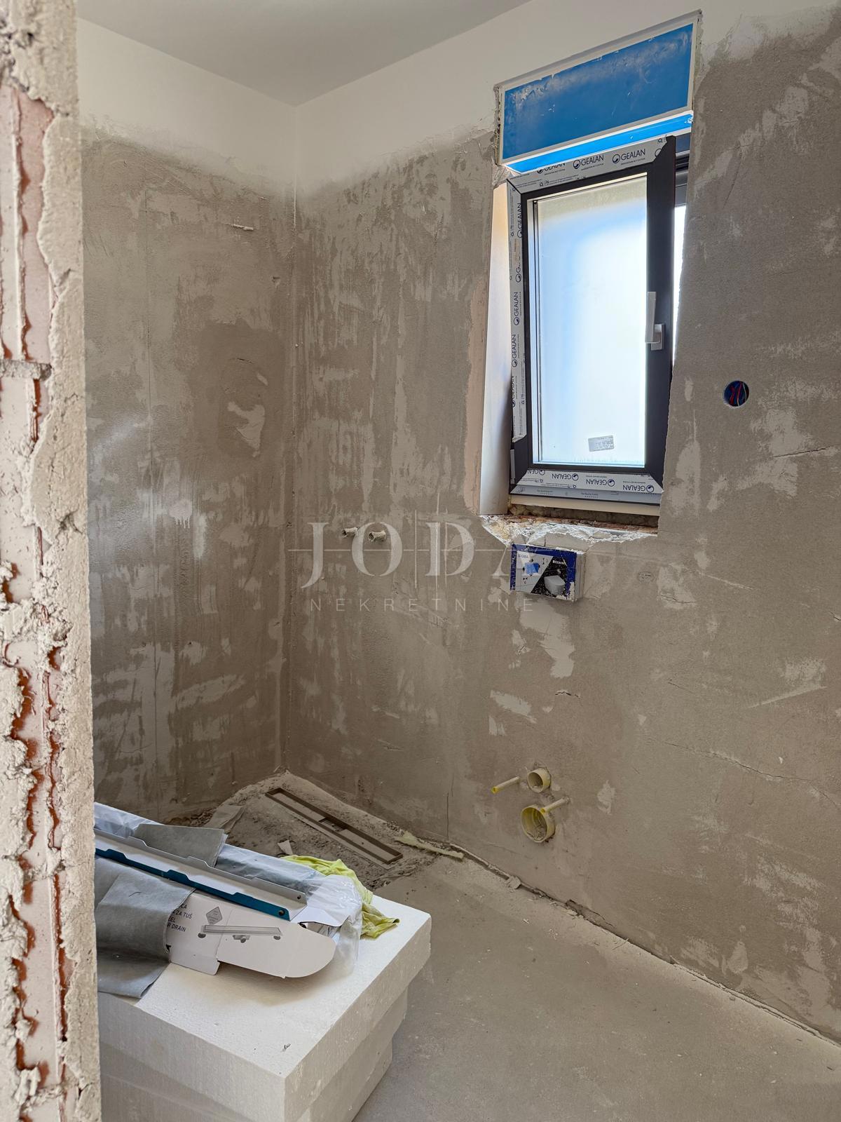 Jadranovo novogradnje hiš v nizu