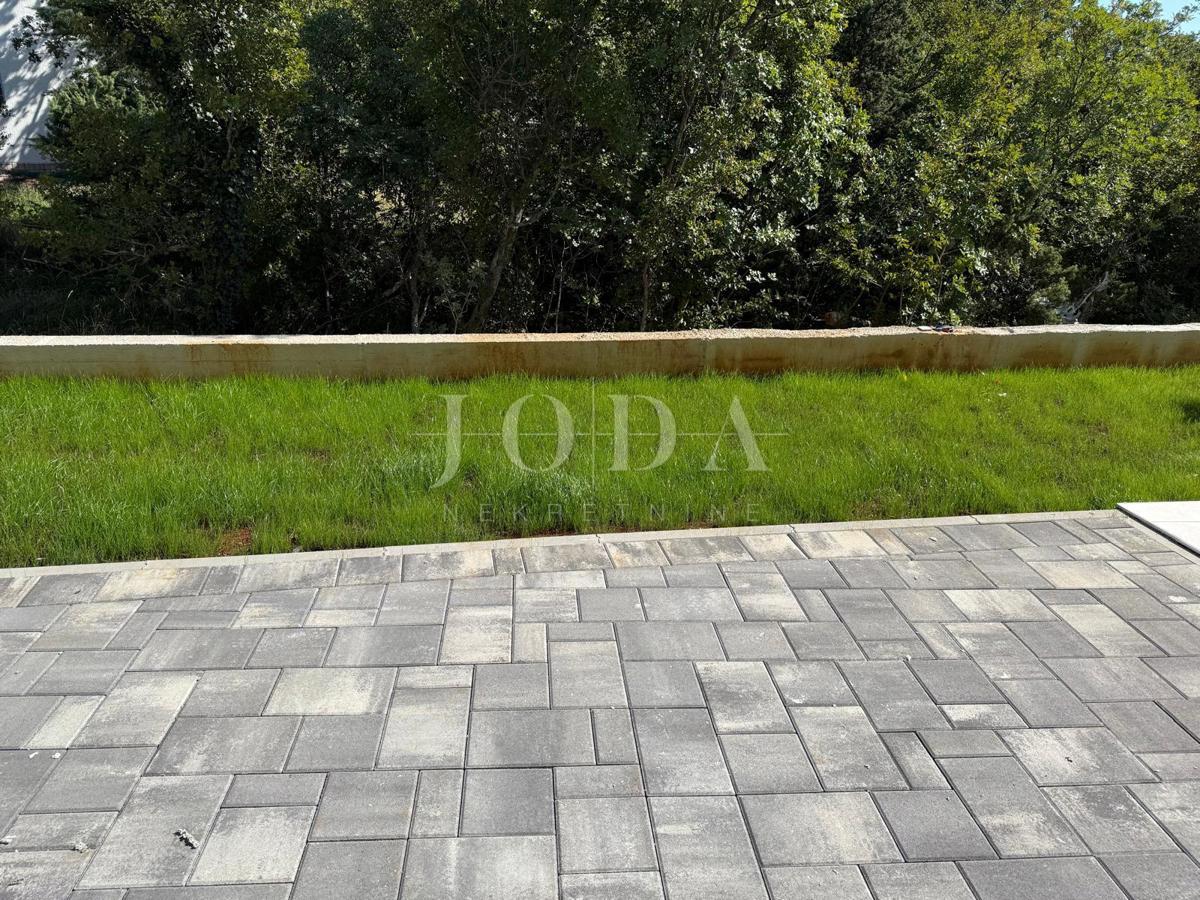 Jadranovo novogradnje hiš v nizu