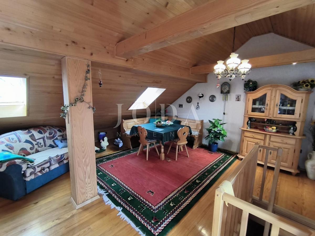 Hiša Ravna Gora, 119m2