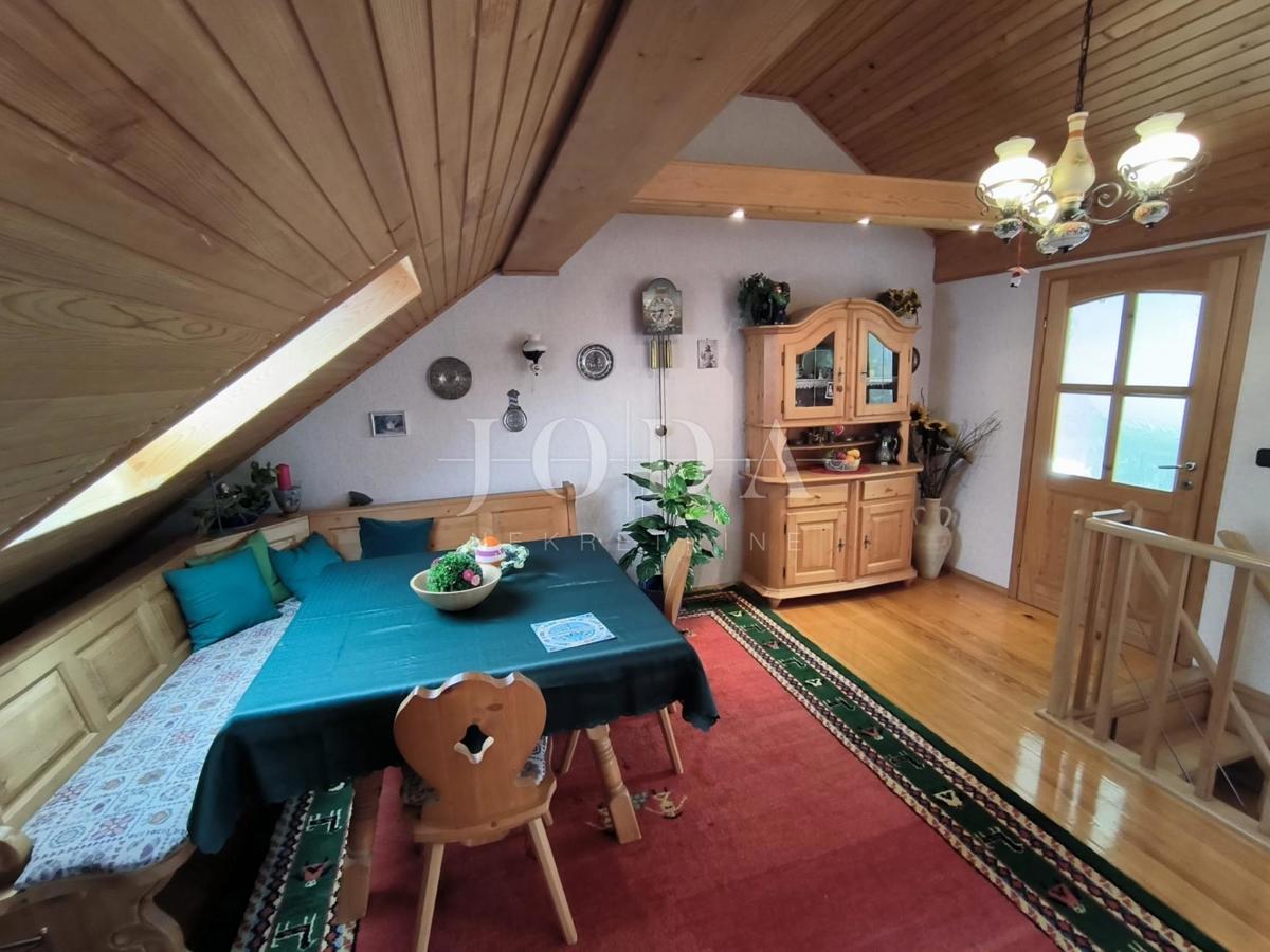 Hiša Ravna Gora, 119m2