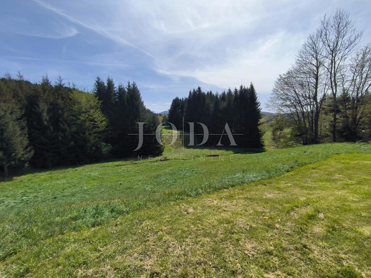 Hiša Ravna Gora, 119m2