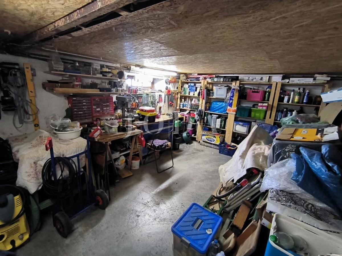 Hiša Ravna Gora, 119m2