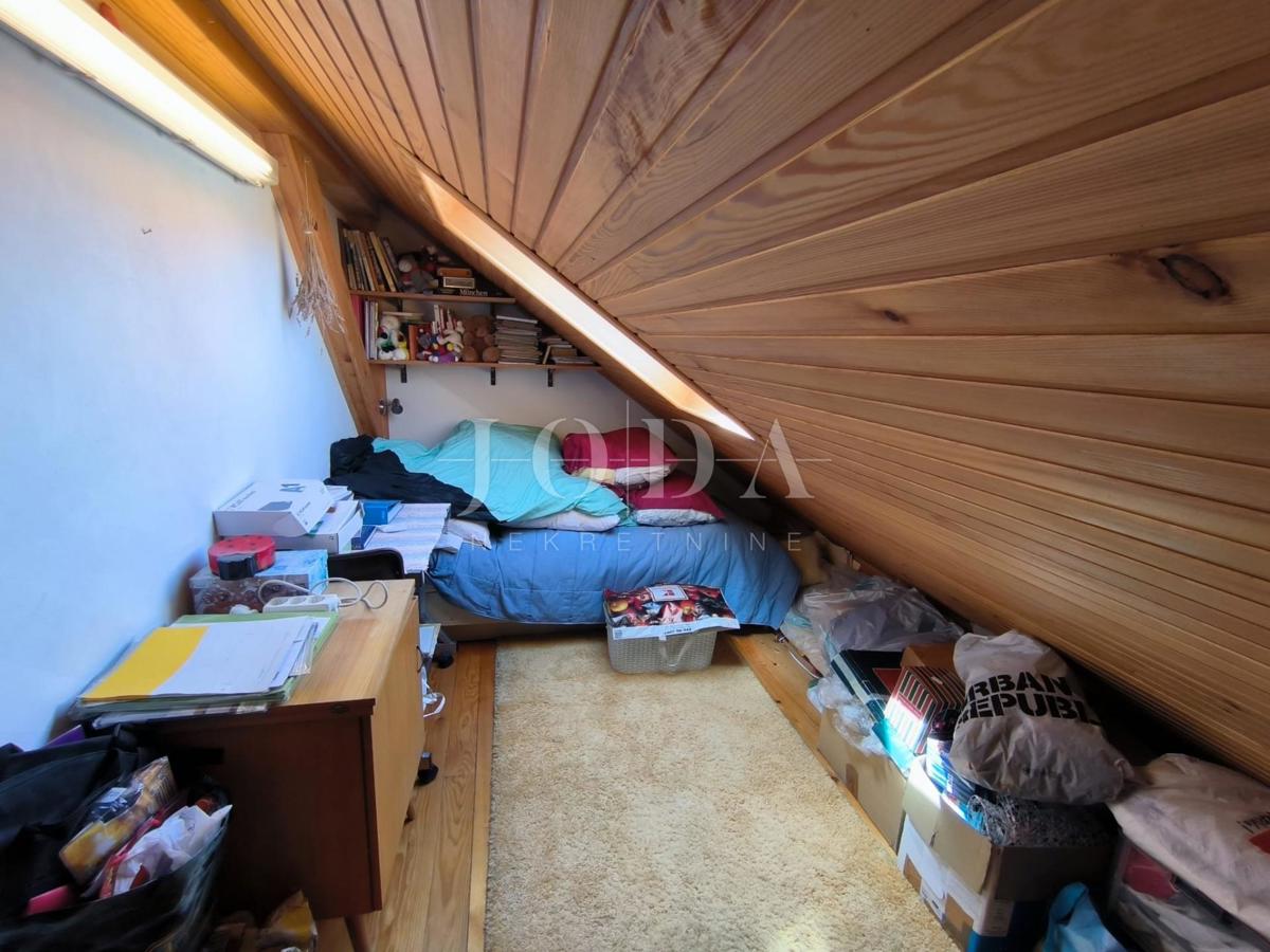 Hiša Ravna Gora, 119m2