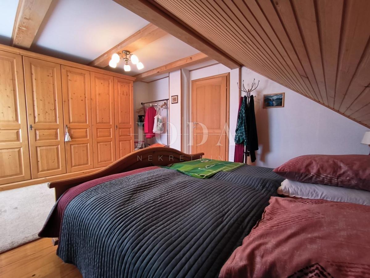 Hiša Ravna Gora, 119m2