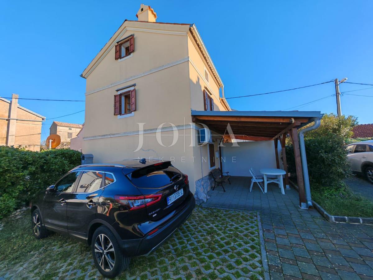 Hiša Omišalj, 60m2