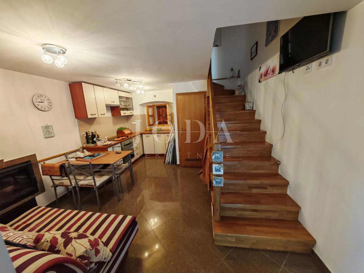 Hiša Omišalj, 60m2