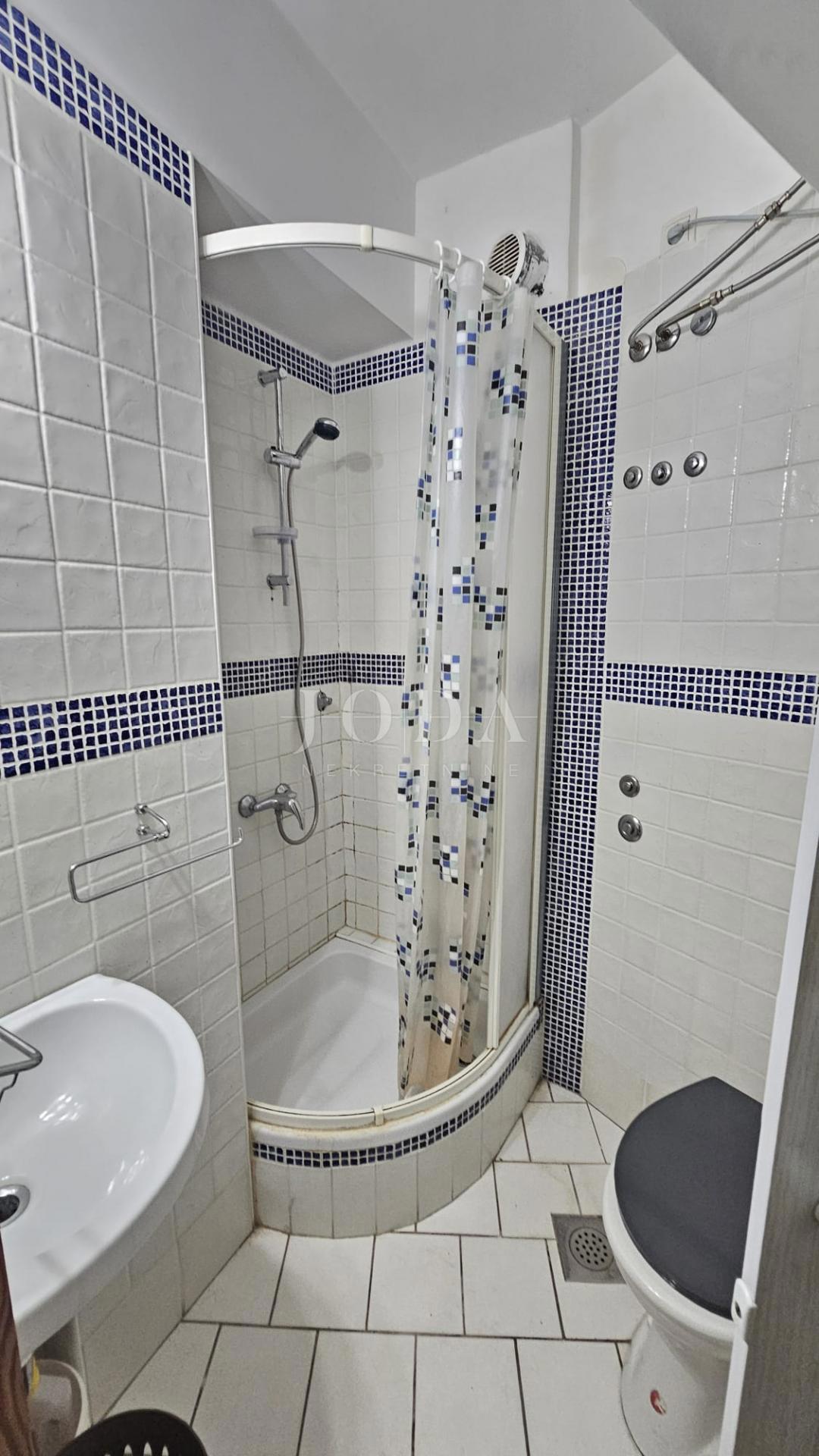 Hiša Selce, Crikvenica, 180m2