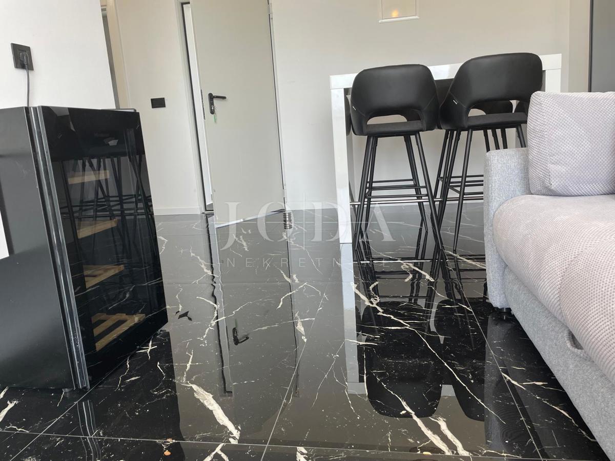 Stanovanje Crikvenica, 159,40m2