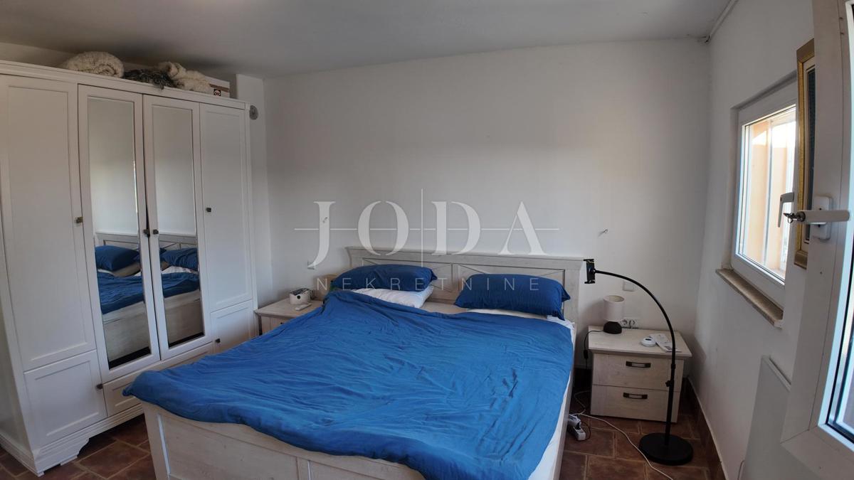 Hiša Barić Draga, Karlobag