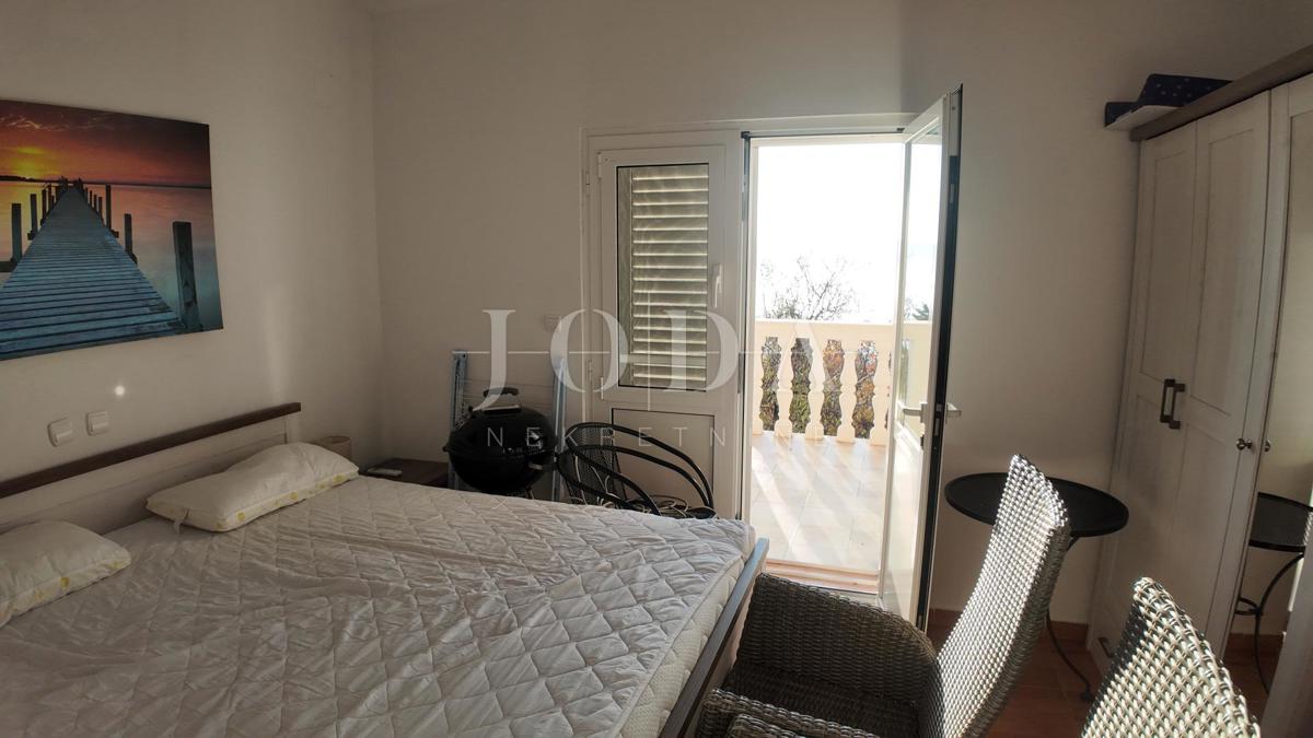 Hiša Barić Draga, Karlobag