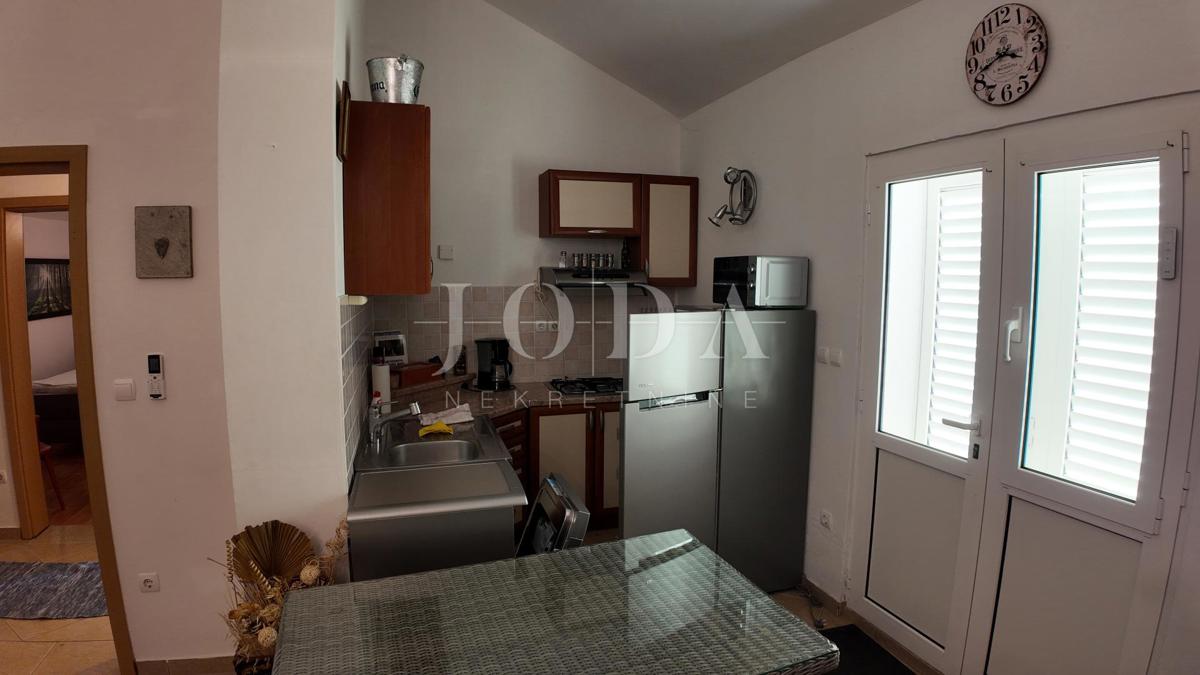 Hiša Barić Draga, Karlobag