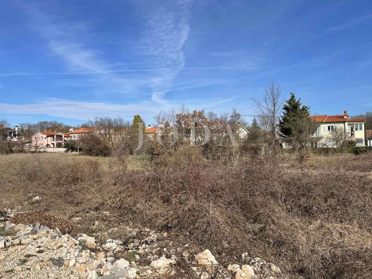 Zemljišče Labin, 6.505m2