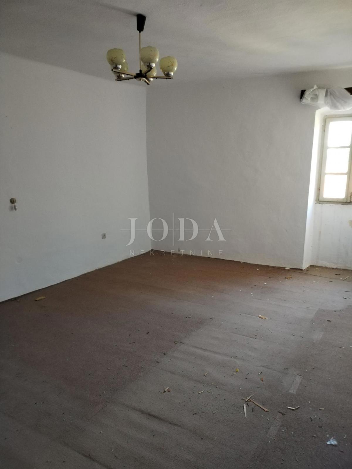 Hiša Marčana, 160m2