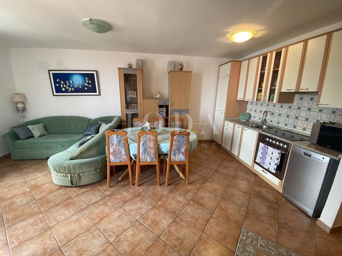 Stanovanje Rabac, Labin, 46m2