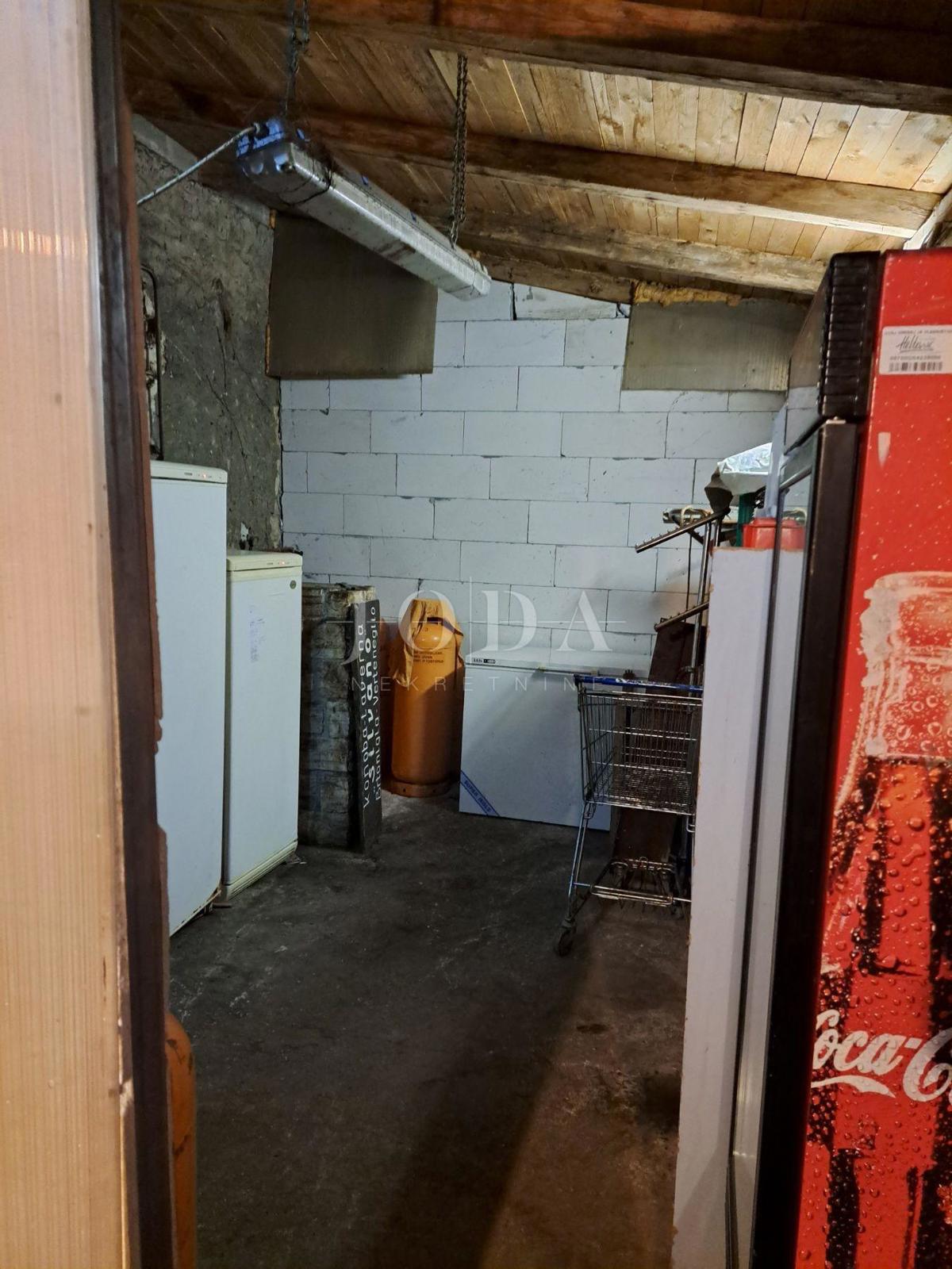 Hiša Brtonigla, 332m2