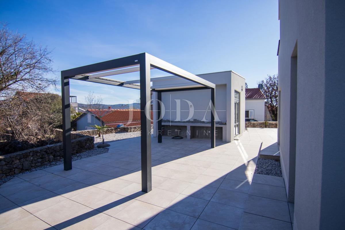 Hiša Kornić, Krk, 291,71m2