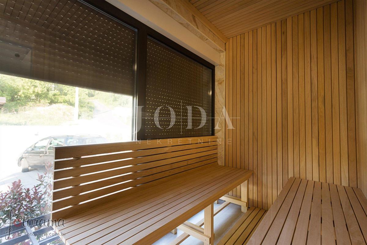 Hiša Crikvenica, 350m2