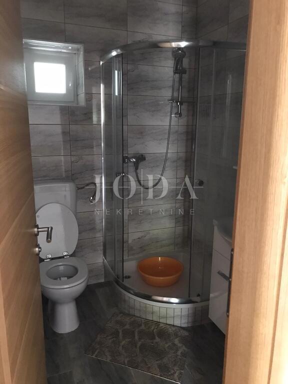 Hiša Lukovo, Senj, 150m2