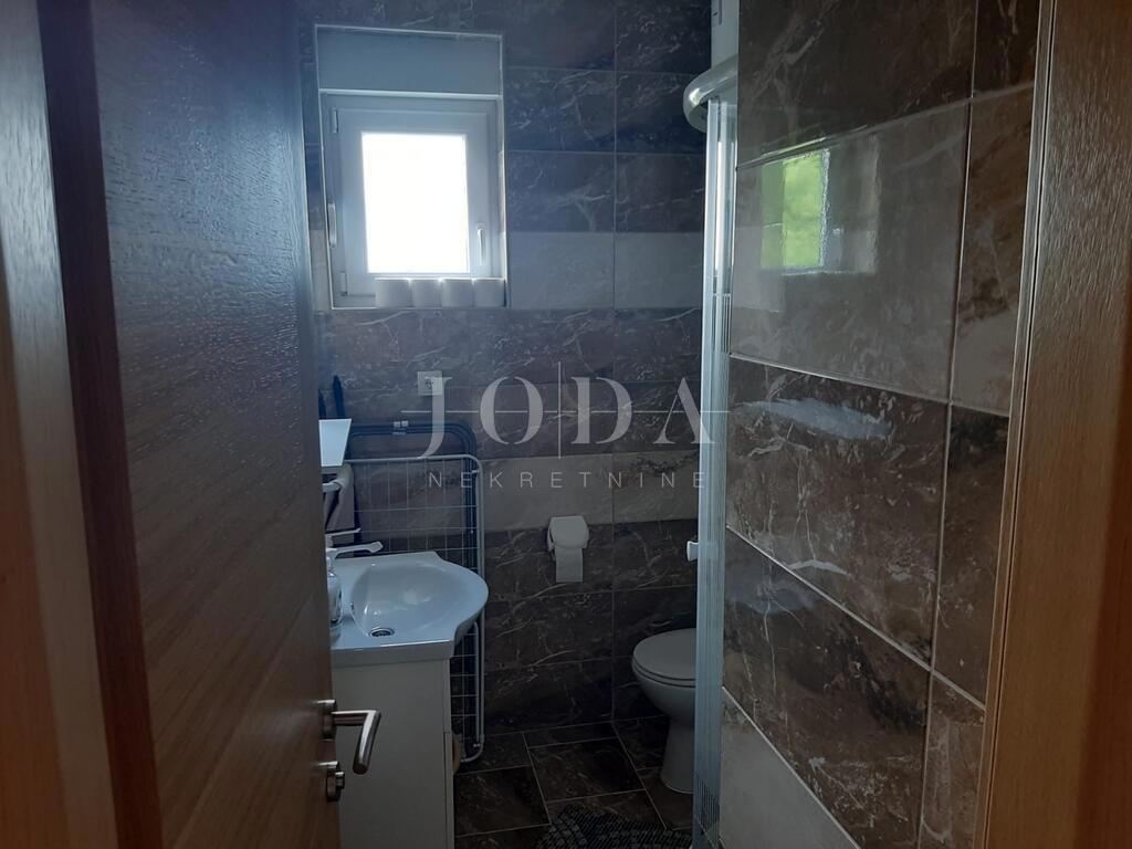 Hiša Lukovo, Senj, 150m2