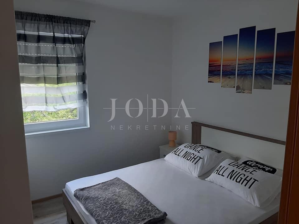 Hiša Lukovo, Senj, 150m2