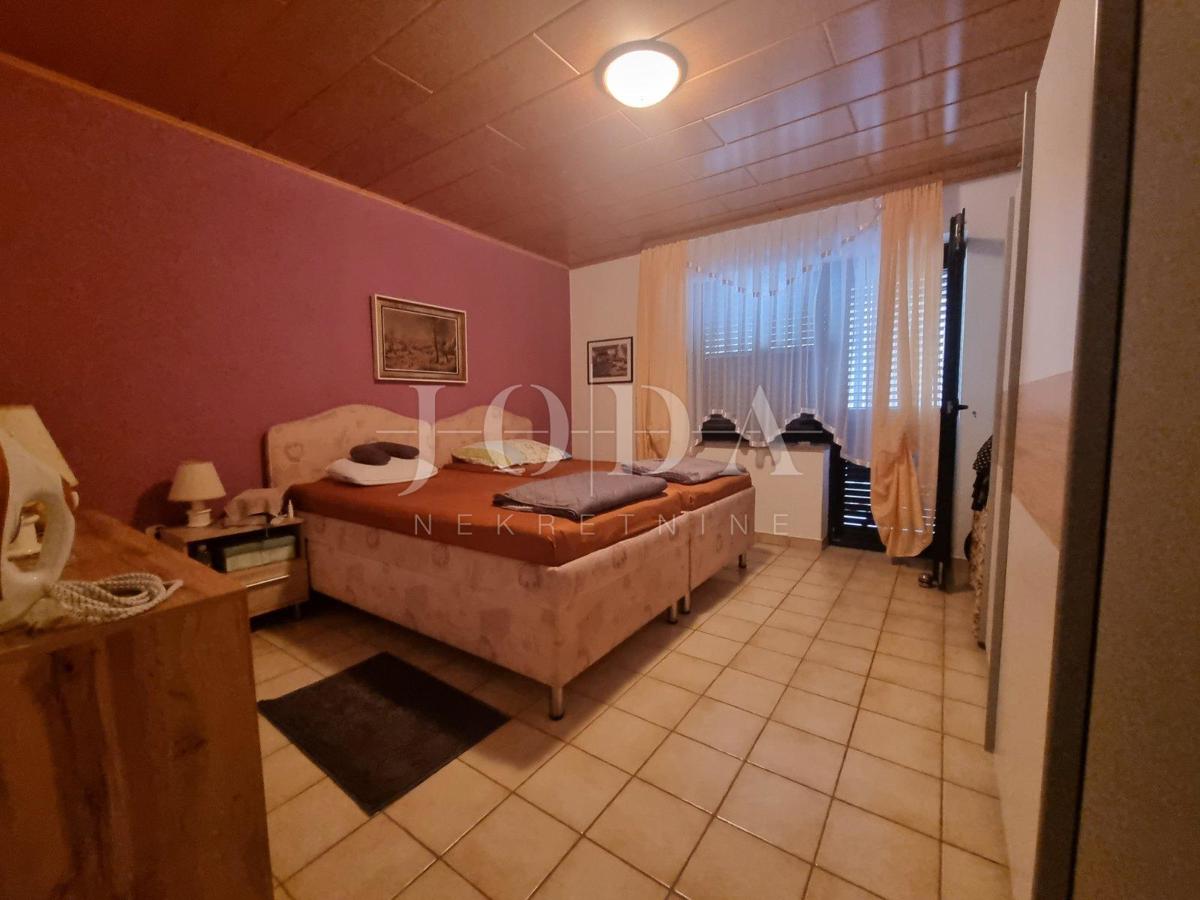 Hiša Senj, 350m2