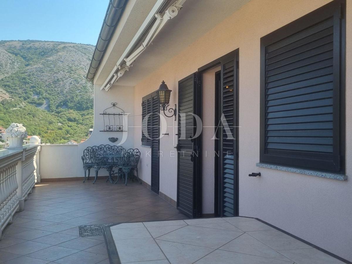 Hiša Senj, 350m2