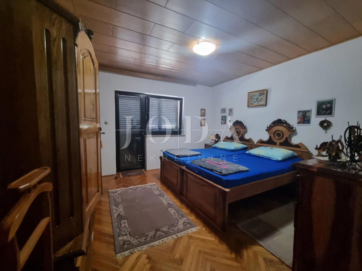 Hiša Senj, 350m2