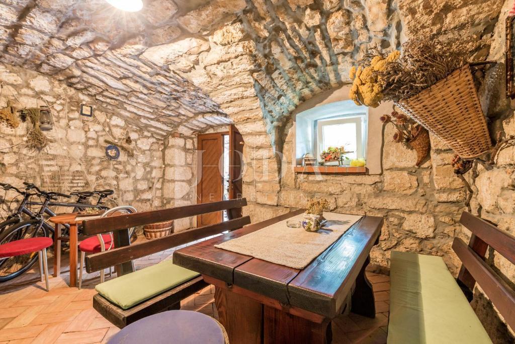 Hiša Tribalj, Vinodolska Općina, 300m2