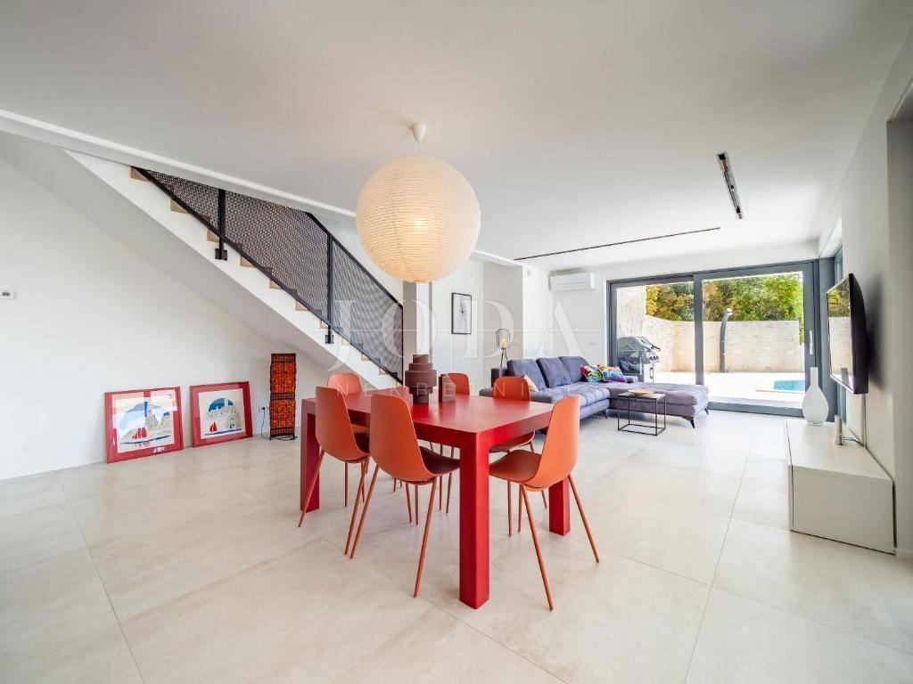 Luksuzna villa s pogledom na more, otok Krk