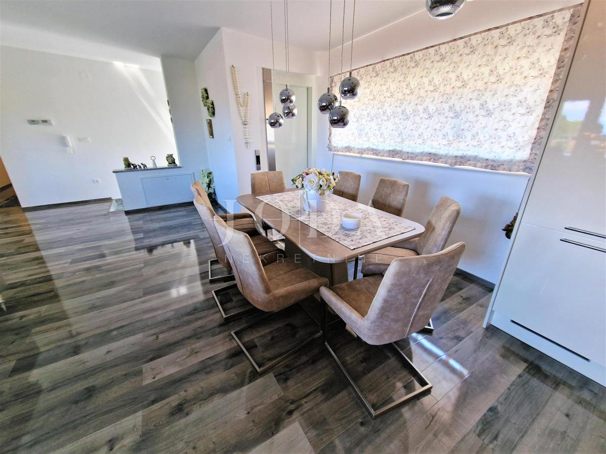 Malinska - penthouse 100 m od plaže