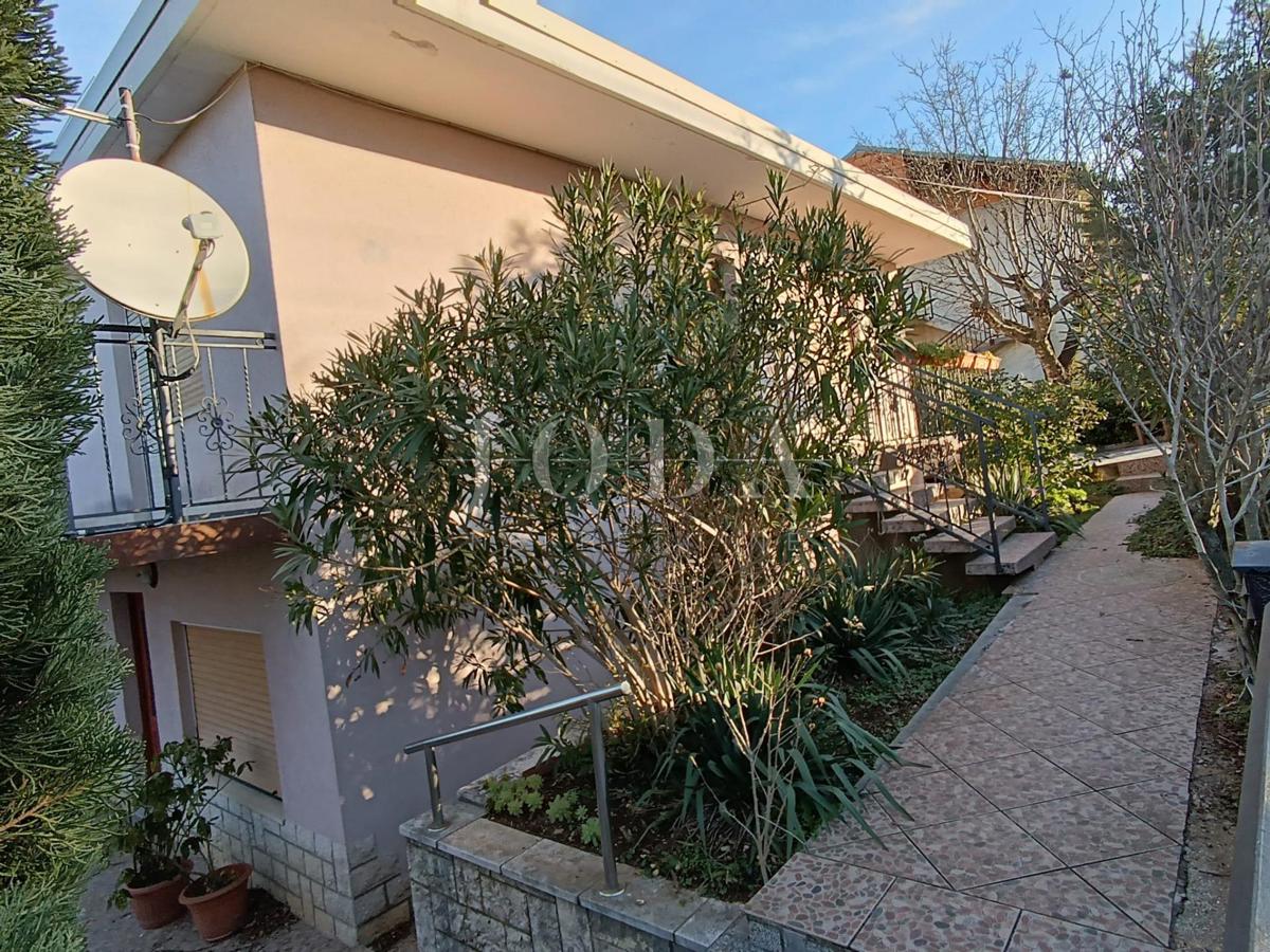 Hiša Jadranovo, Crikvenica, 250m2