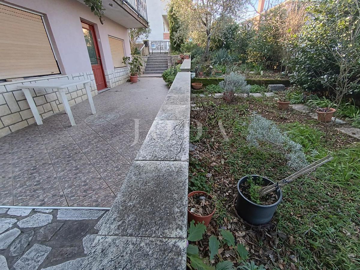 Hiša Jadranovo, Crikvenica, 250m2