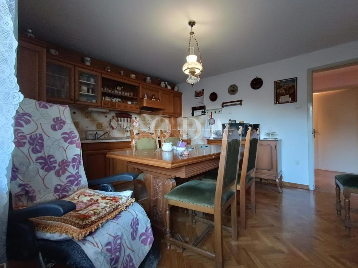 Hiša Jadranovo, Crikvenica, 250m2