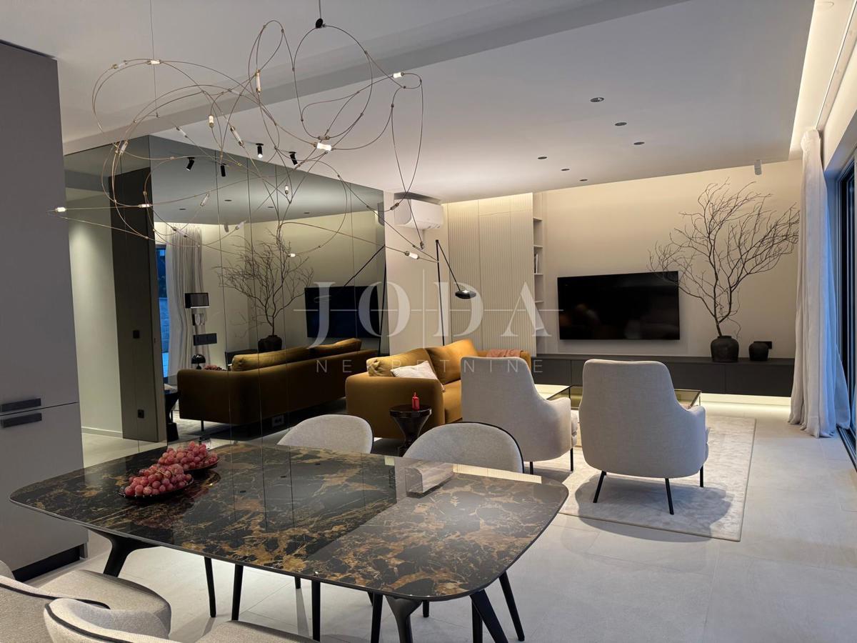 Moderni apartma z bazenom, novogradnja, mesto Krk