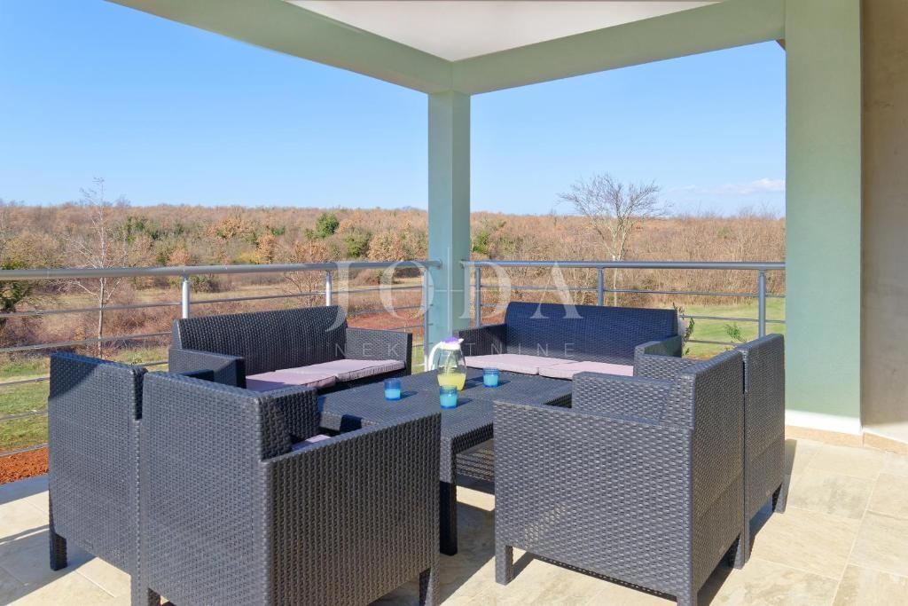 Hiša Buroli, Buje, 140m2