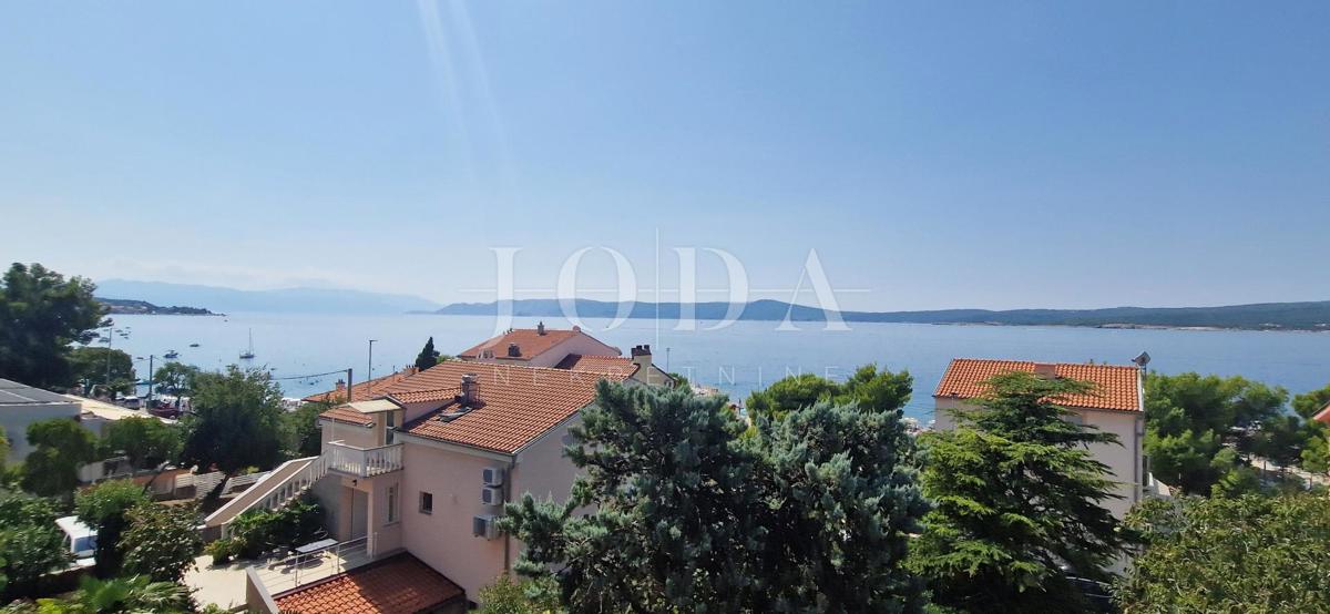 Crikvenica, hiša ob morju, idealna priložnost za obnovo, drugi red