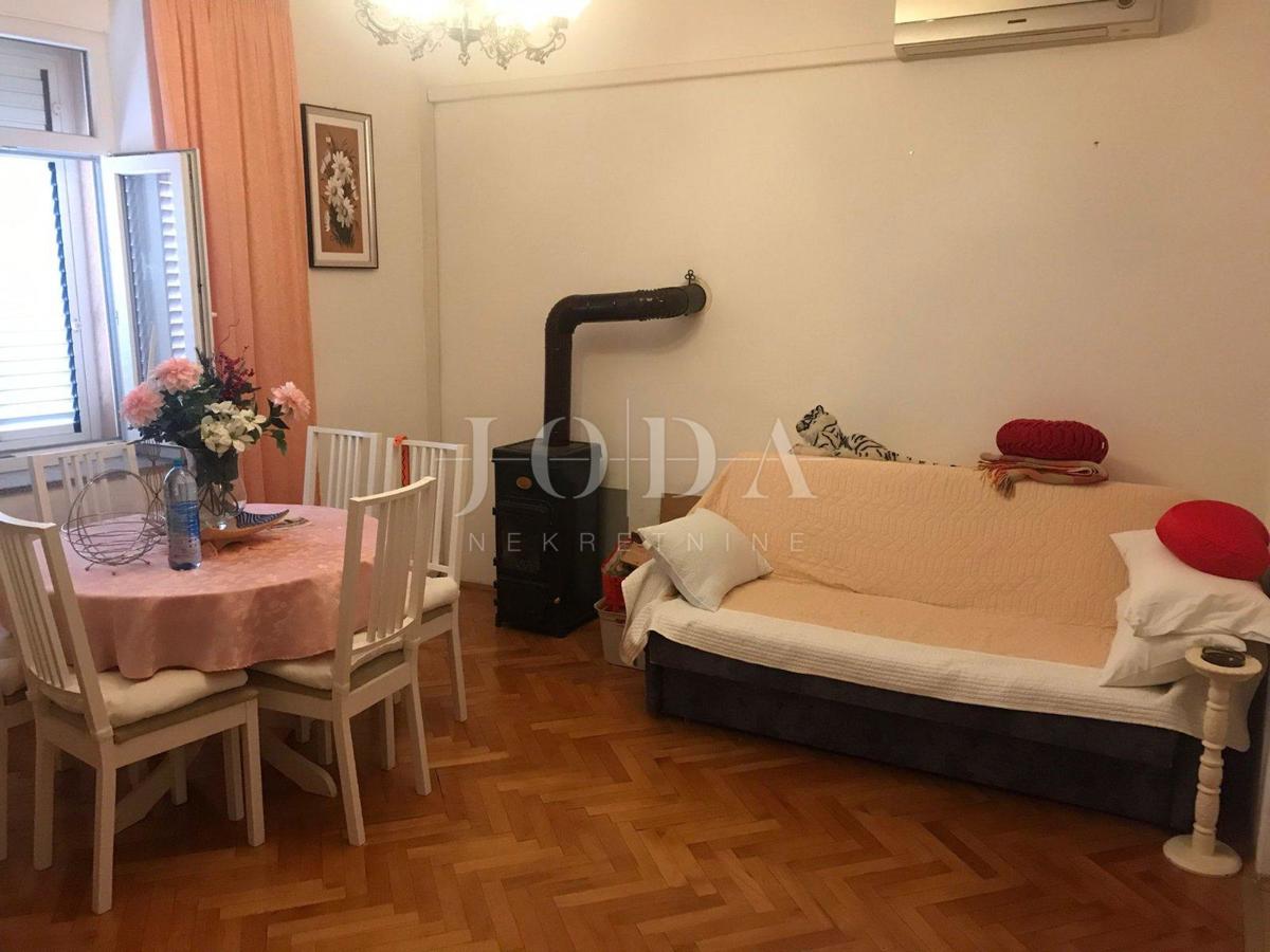 Stanovanje Senj, 50m2
