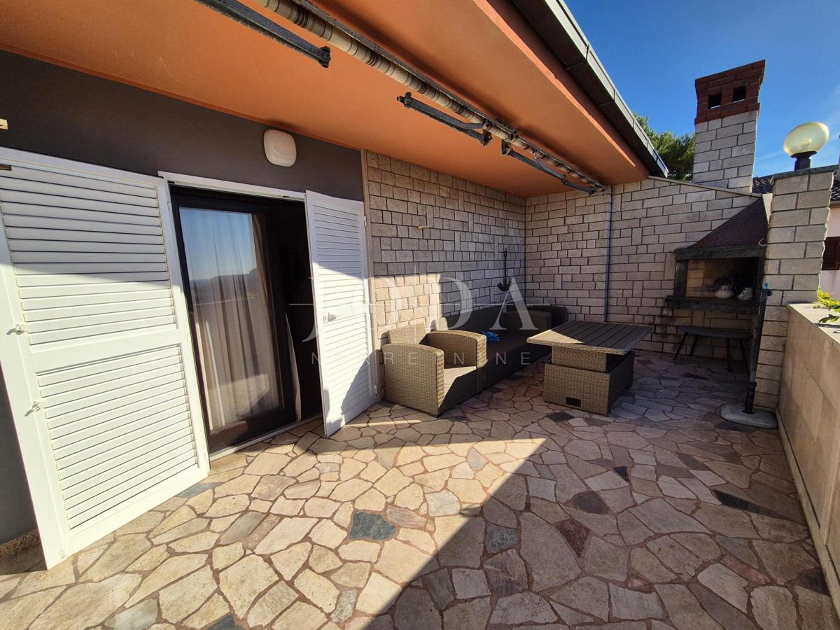 Hiša na izjemni lokaciji - mesto Krk